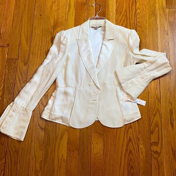 CHIC WHITE IVORY LINEN AND SILK SKIRT SUIT FLARE CUFF - Picture 5 of 16